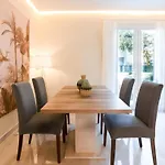 Apartamento Bajo Con Jardin En Marbella Centro