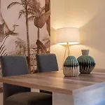 Apartamento Bajo Con Jardin En Marbella Centro