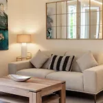 Apartamento Bajo Con Jardin En Marbella Centro