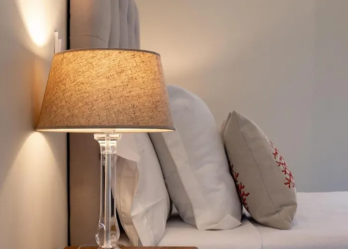 Apartamento Bajo Con Jardin En Marbella Centro
